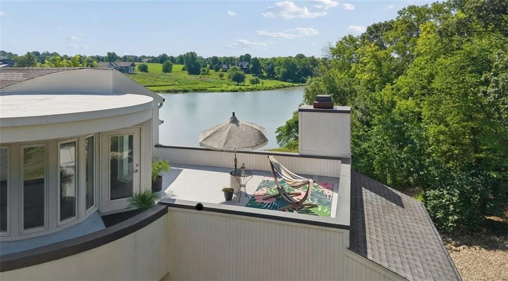 15404 Lake Point Drive