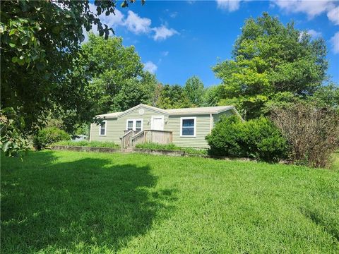 110 Camp Fire Drive, Linn Valley, KS 66040 - MLS#: 2565698