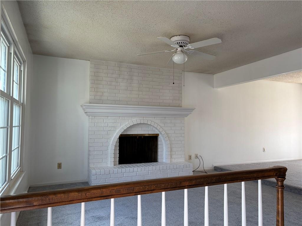 302 NW Shamrock Avenue