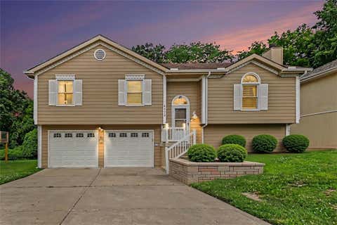 Photo of 4123 N Troost Avenue, Kansas City, MO 64116 (MLS # 2628981)