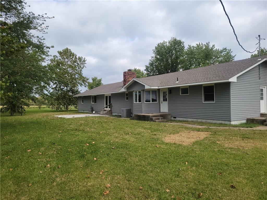 305 S 170th N/A