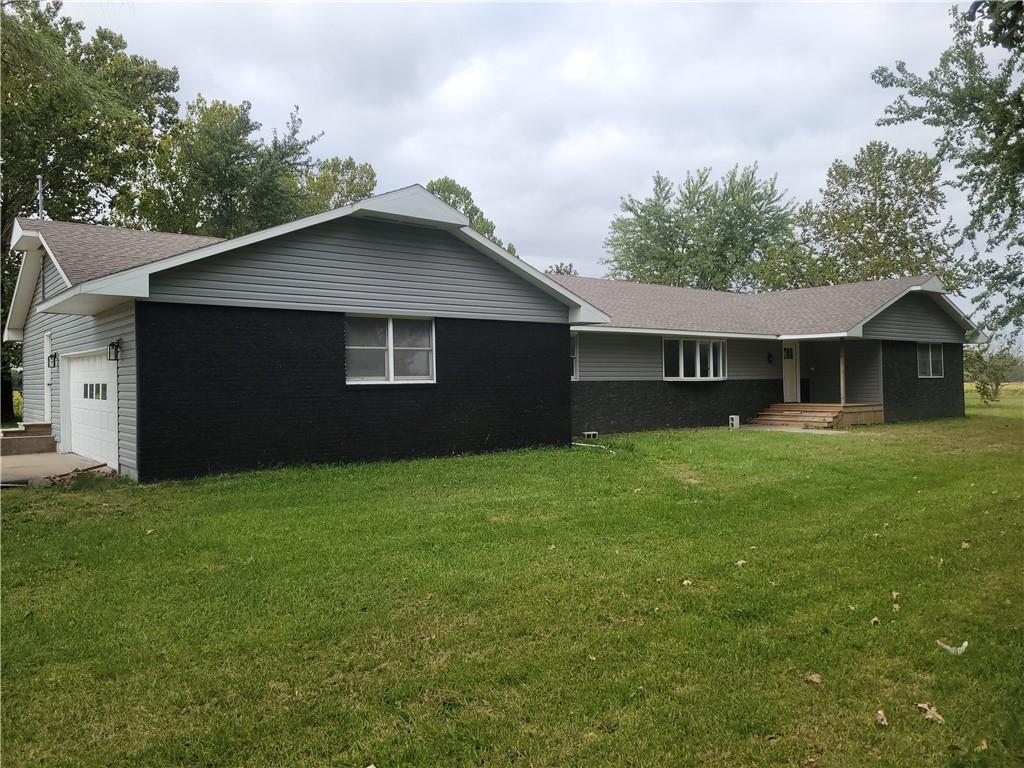 305 S 170th N/A