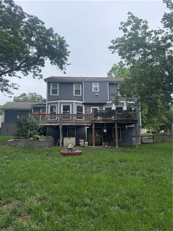 905 W 120 Terrace