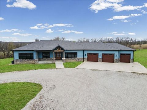 MLS: 2615008