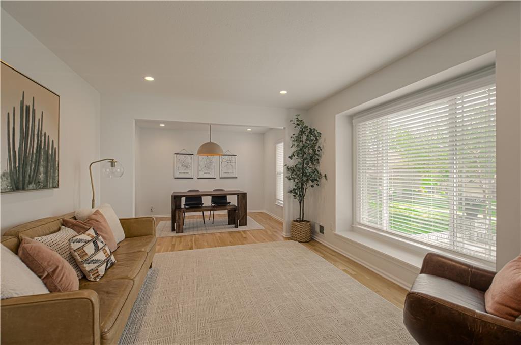 7626 canterbury Drive