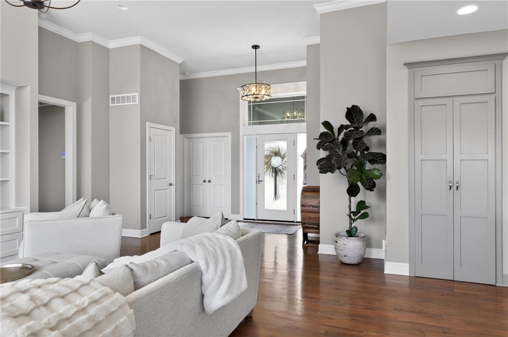 14641 Thousand Oaks Place