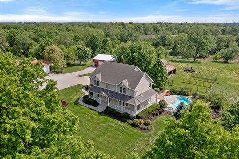 Photo of 35559 Metcalf Road, Louisburg, KS 66053 (MLS # 2647260)