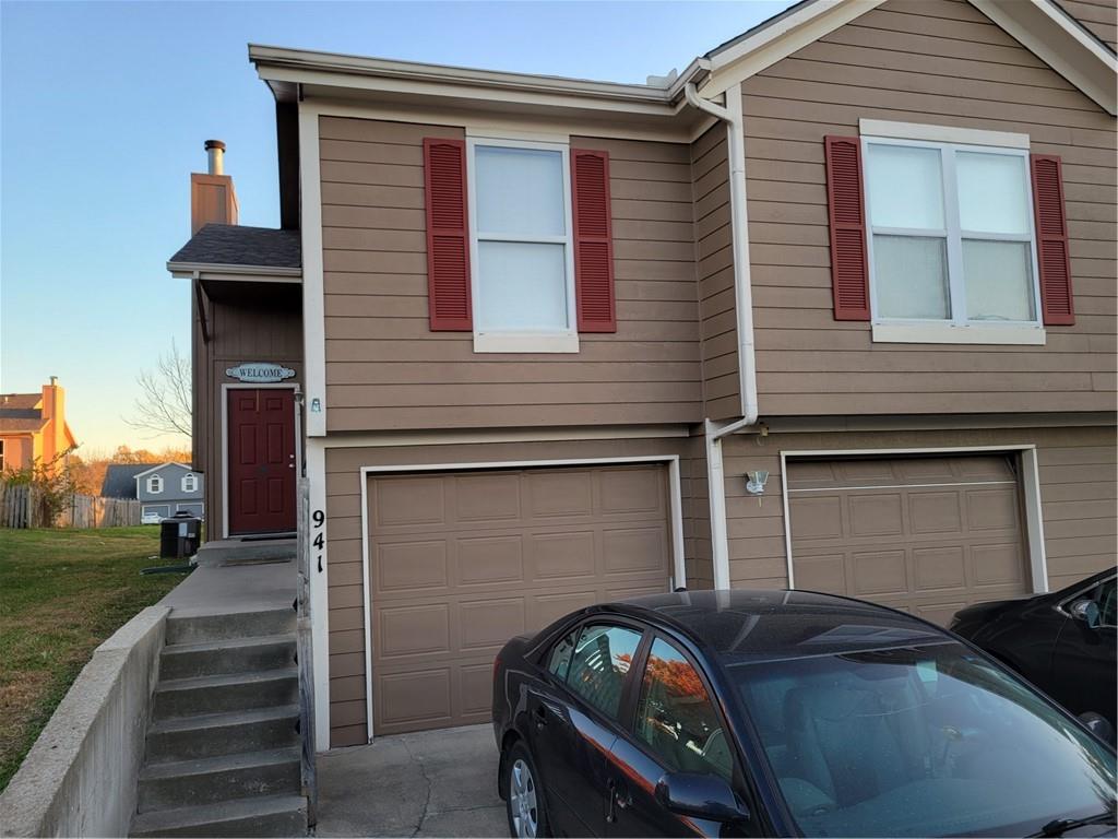 939-941 Goldfinch Lane