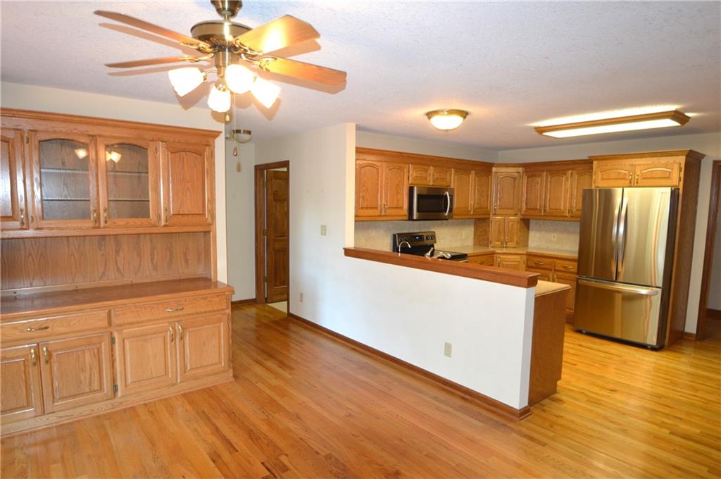 1010 SW Ottawa Trail