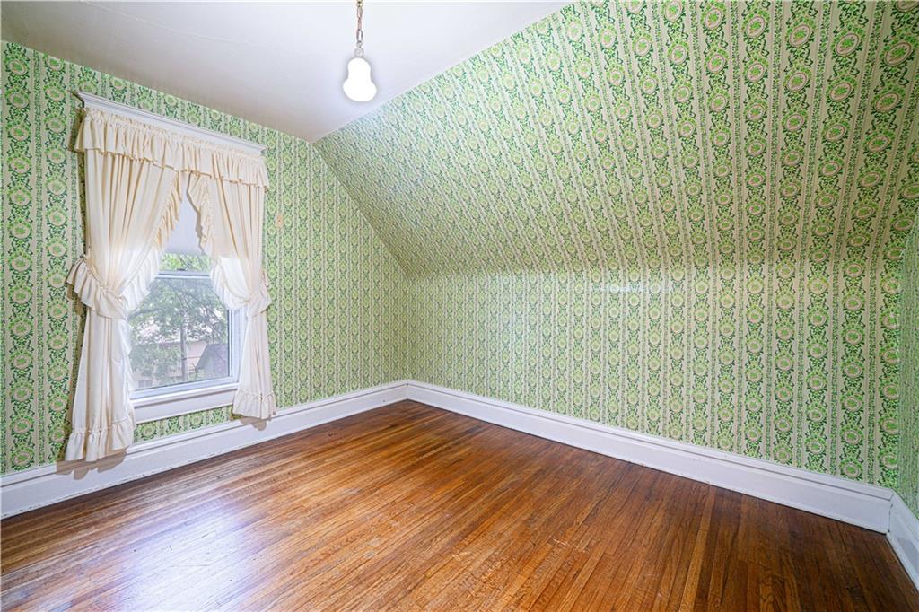 Maryville, Missouri 64468, United States, 4 Bedrooms Bedrooms, ,1 BathroomBathrooms,Residential,Active,175392