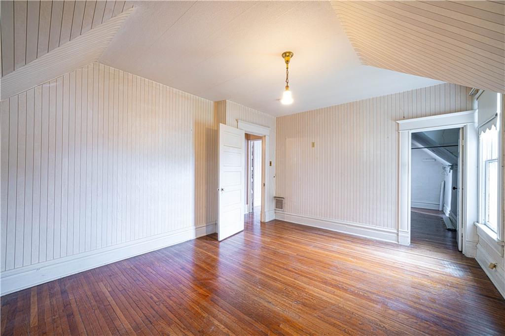 Maryville, Missouri 64468, United States, 4 Bedrooms Bedrooms, ,1 BathroomBathrooms,Residential,Active,175392