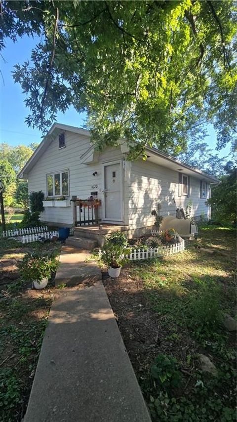 1020 7th Avenue, St Joseph, MO 64505 - MLS#: 2593082