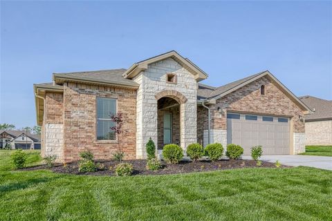 Photo of 25371 W 84th Street, Lenexa, KS 66227 (MLS # 2583733) Photo of 25371 W 84th Street, Lenexa, KS 66227 (MLS # 2583733)