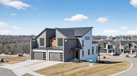Photo of 22502 W 93rd Terrace, Lenexa, KS 66227 (MLS # 2603173)