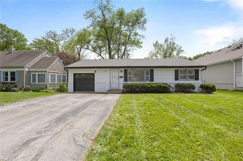 25 W 82nd Street, Kansas City, MO 64114 - MLS#: 2547172