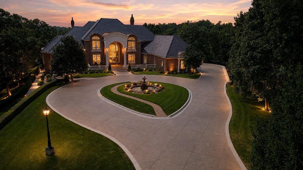 6006 West Shore Court