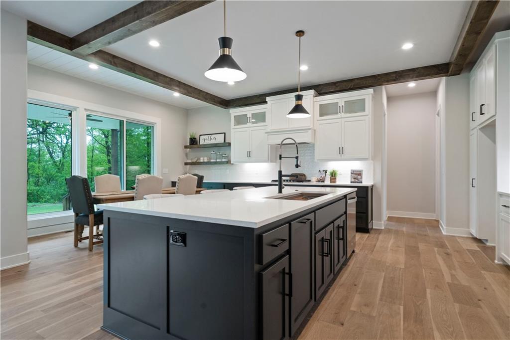 2234 NW Killarney Lane