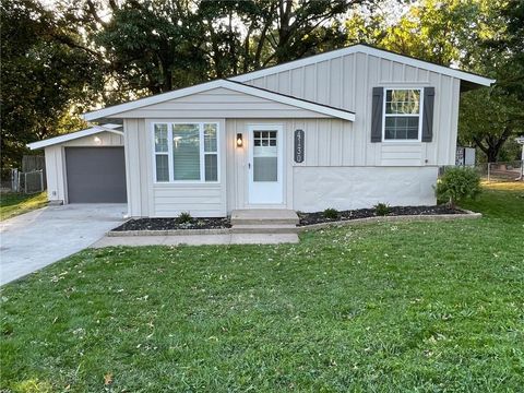 4130 N Hardesty Avenue Kansas City MO 64117