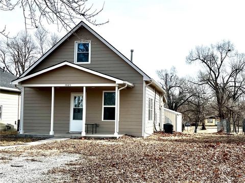 1021 N Poplar Street, Ottawa, KS 66067 - MLS#: 2601619