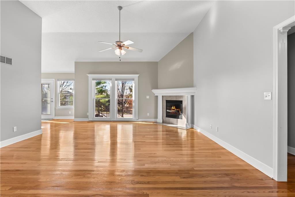 2413 NE Old Paint Road