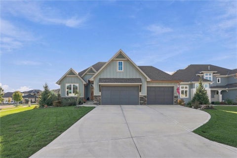 Photo of 9401 W 169th Street, Overland Park, KS 66085 (MLS # 2648294)