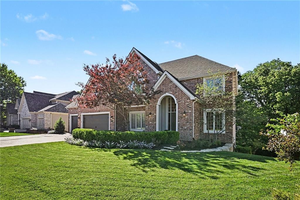 8033 Clearwater Drive
