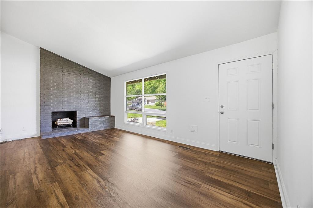 5507 W 78 Terrace