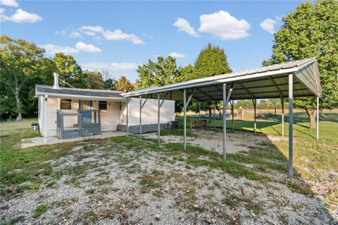 Photo of 24071 Iguana Road, Brookfield, MO 64628 (MLS # 2646624)
