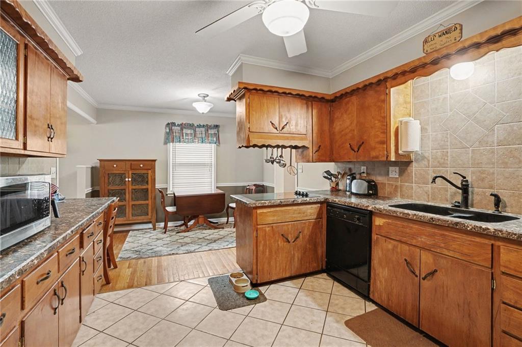 701 S Sunset Drive