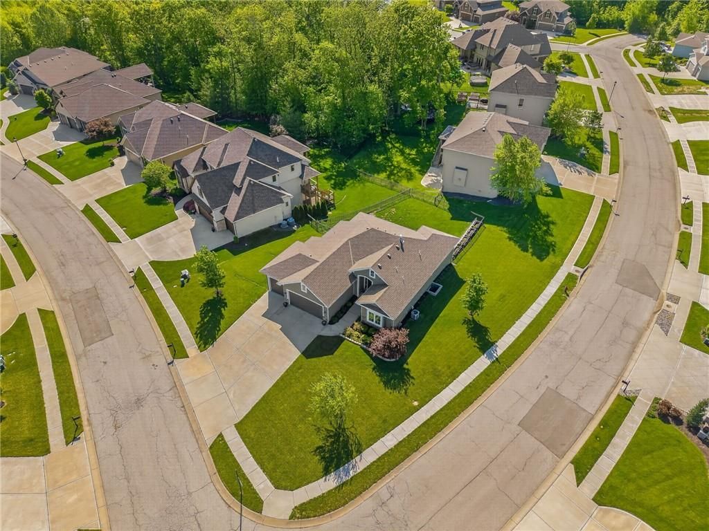 Photo of 17485 NW 128th Court, Platte City, MO 64079 (MLS # 2614278)