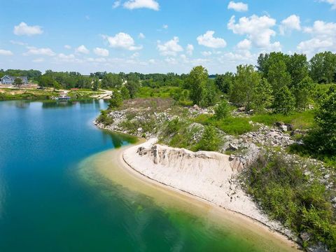 0006 Block Road Paola KS 66071