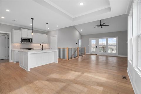 8213 Aurora Street Lenexa KS 66220