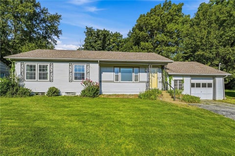 Photo of 6000 Arlington Avenue, Kansas City, MO 64133 (MLS # 2639210)