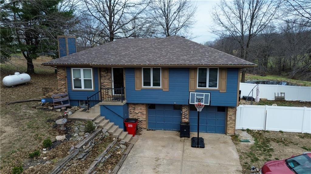 Photo of 32910 E Oak Hill School Road, Oak Grove, MO 64075 (MLS # 2608871)