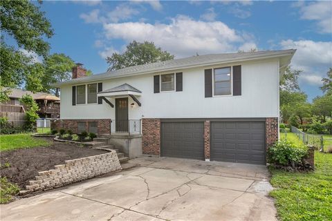 1603 Chapel Lane, Harrisonville, MO 64701 - #: 2618175
