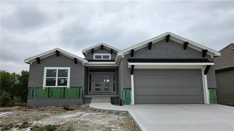 Photo of 16980 S Bradley Drive, Olathe, KS 66062 (MLS # 2597657)