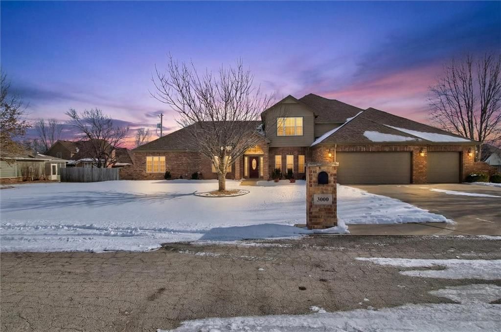 Photo of 3000 Royal Court, Independence, KS 67301 (MLS # 2598699)