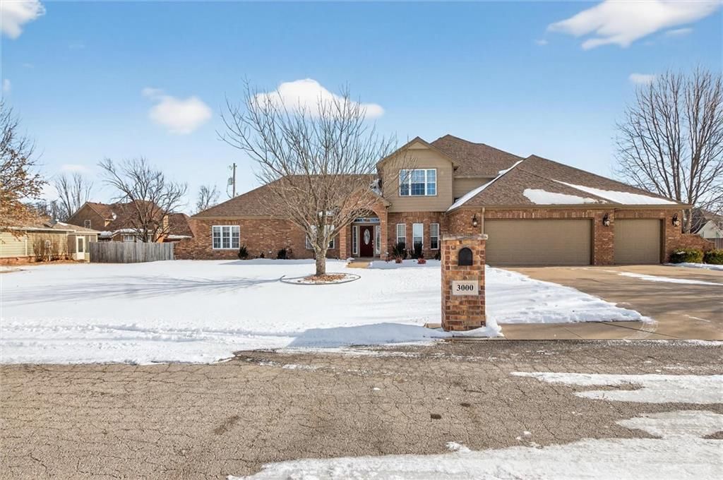 Photo of 3000 Royal Court, Independence, KS 67301 (MLS # 2598699)