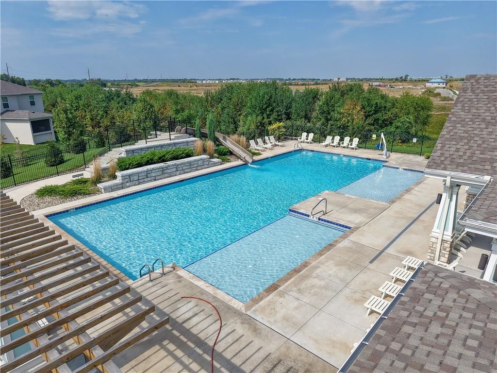 Photo of 25231 W 177th Terrace, Gardner, KS 66030 (MLS # 2598319)