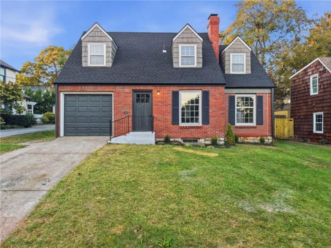 Photo of 500 E 66th Terrace, Kansas City, MO 64131 (MLS # 2647770)