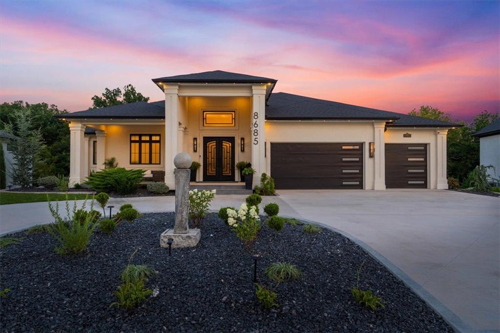 8685 NE Shoal Creek Valley Drive