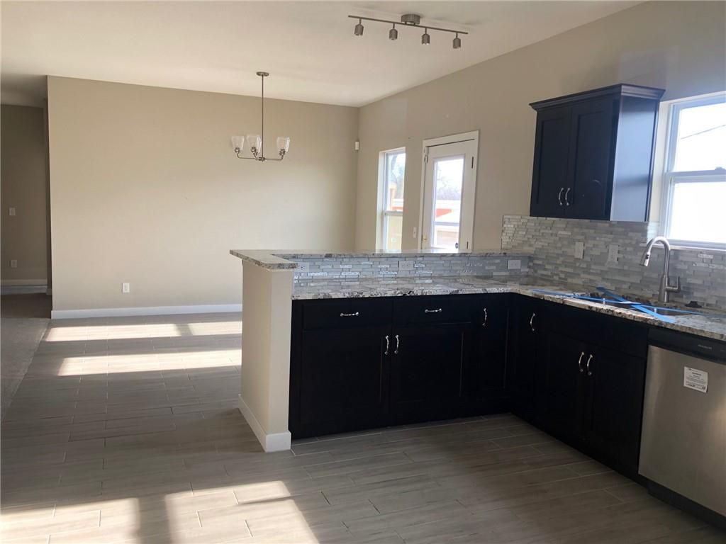 Photo of 4737 S Union Avenue, Independence, MO 64055 (MLS # 2592442)