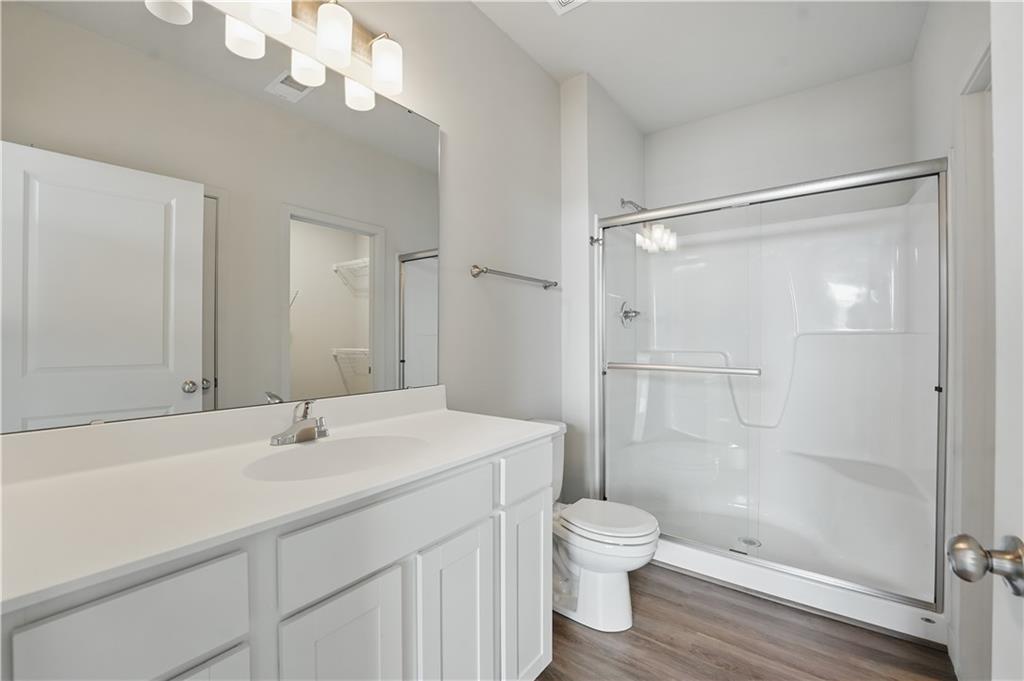 12411 S Acacia Drive