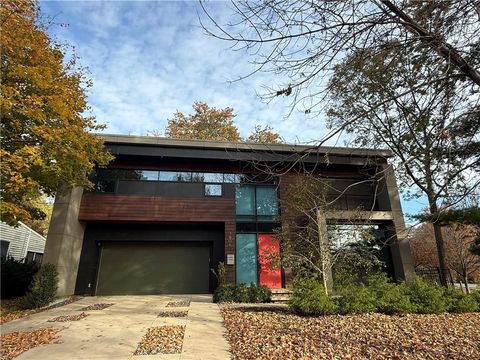 3906 W 69th Street Prairie Village KS 66208