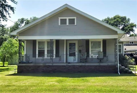 Photo of 400 S Mount Carmel Road, Frontenac, KS 66763 (MLS # 2628966)