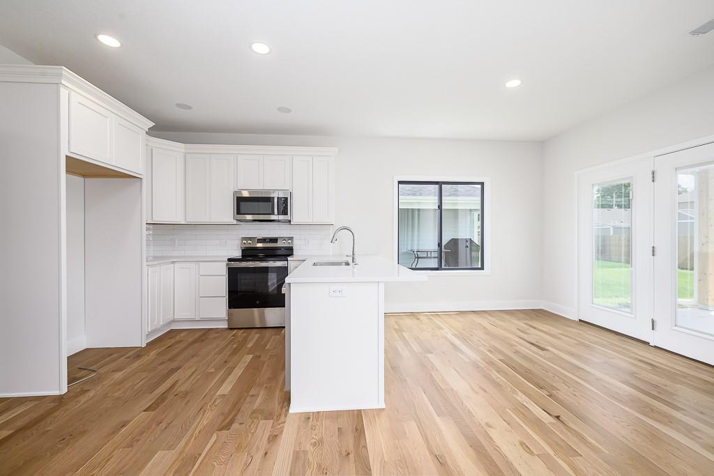 900 2nd Street