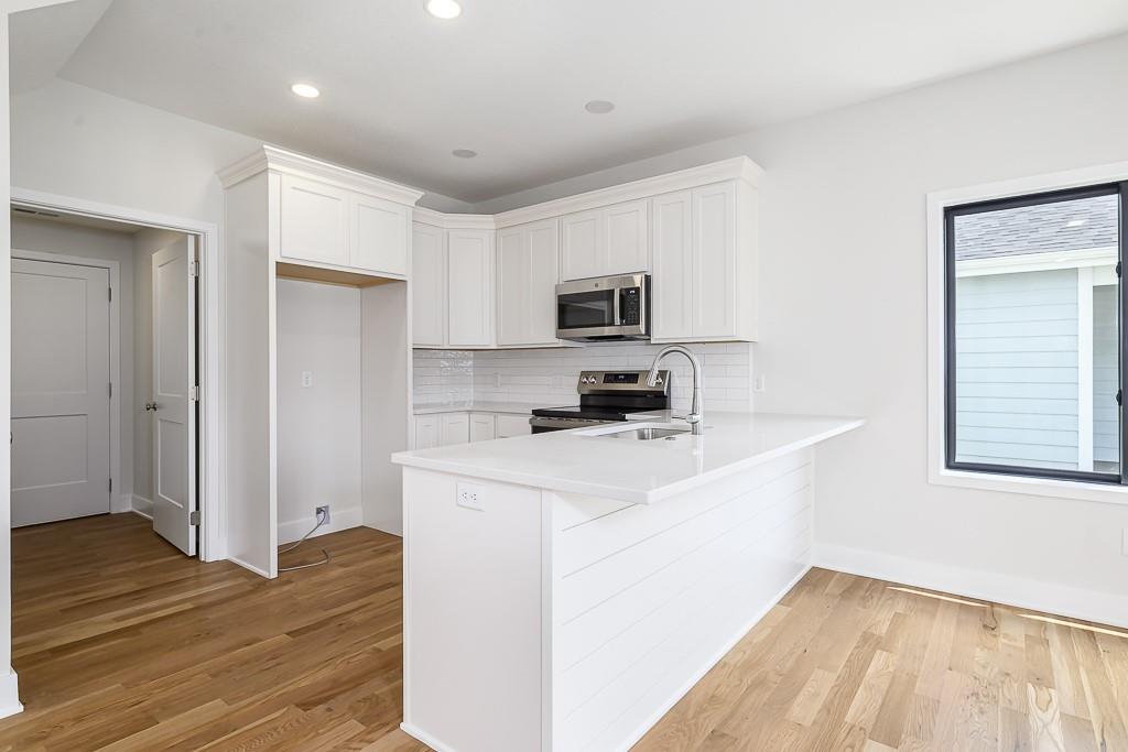 900 2nd Street