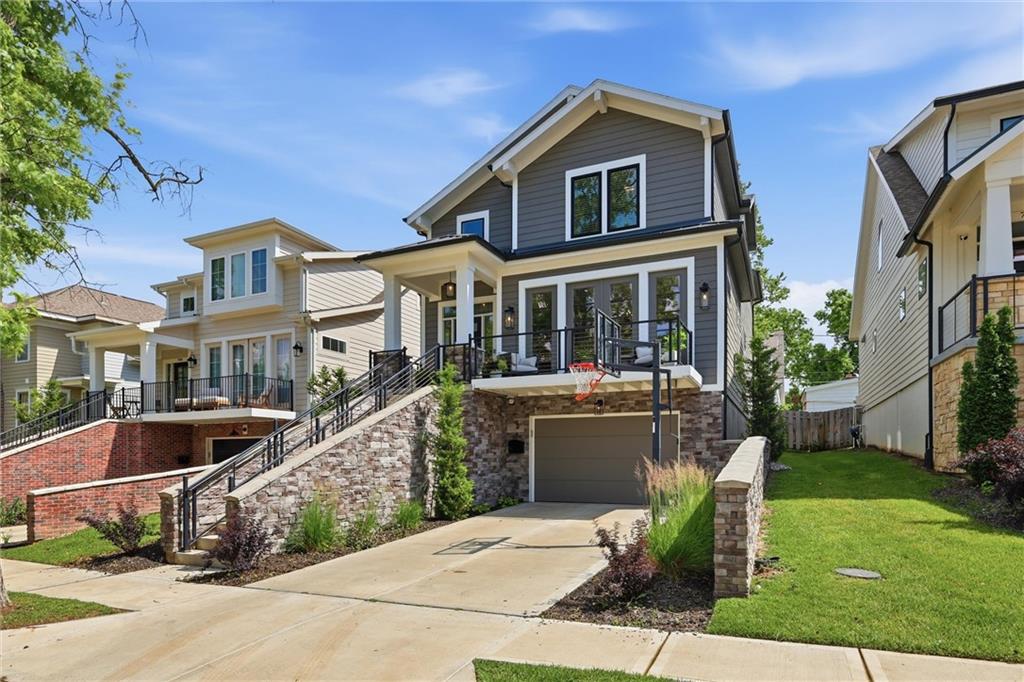 711 Corbin Terrace
