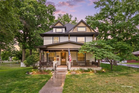105 NE Douglas Street, Lee\'s Summit, MO 64063 - MLS#: 2630958