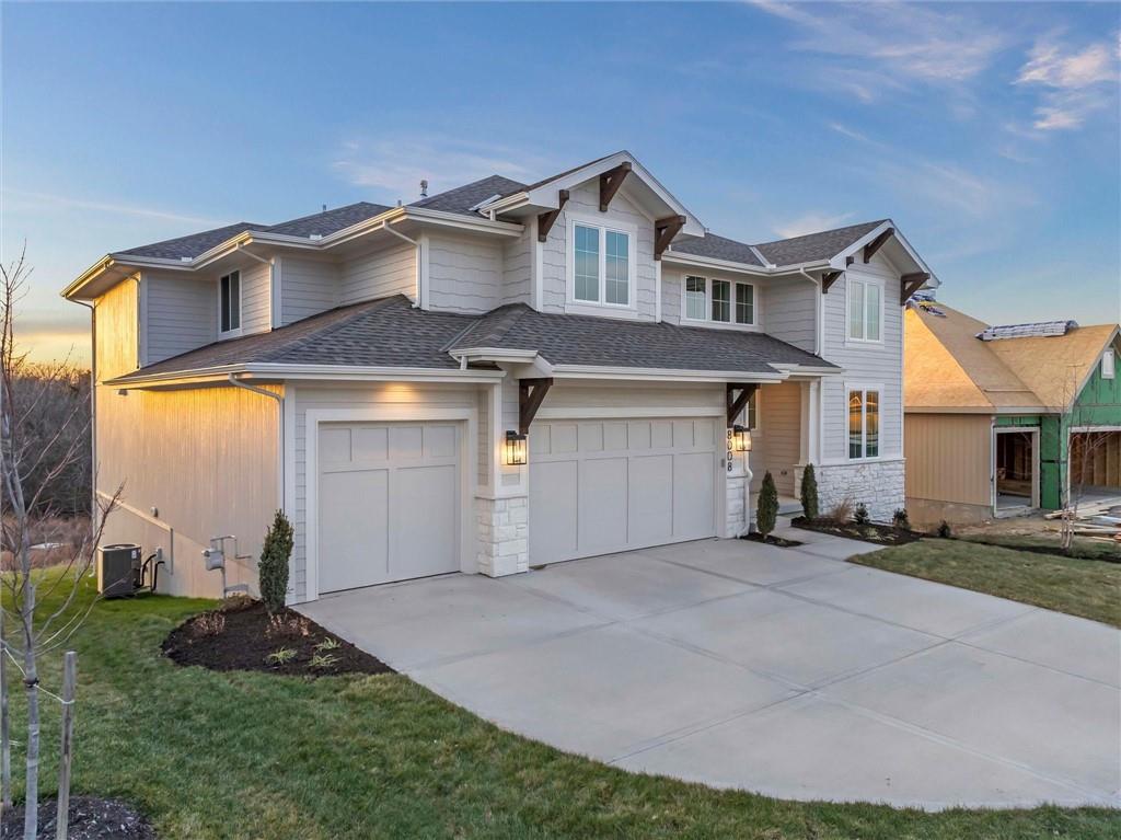 8008 Round Prairie Street